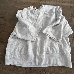 Zara Women's Gray Sweatshirt